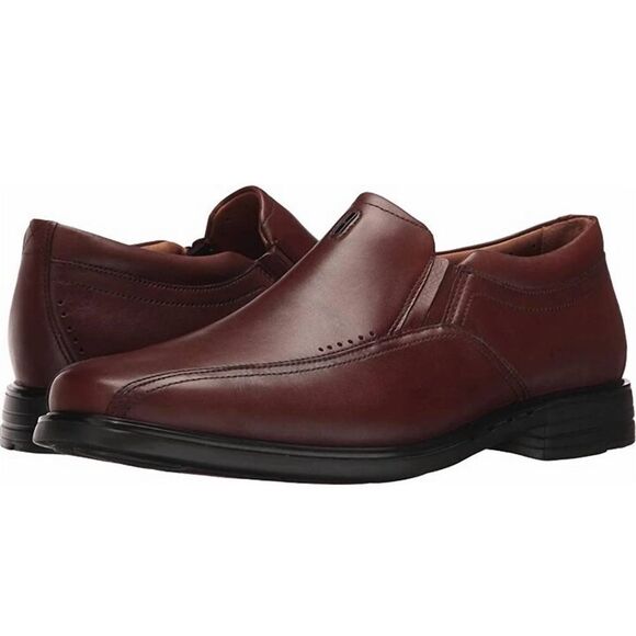 NEW CLARKS un. sheridan go medium in brown
B30A-B - Picture 1 of 10